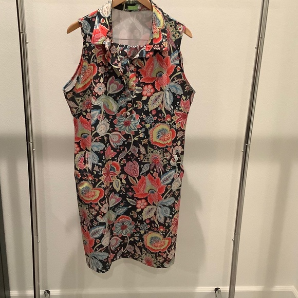 Tea2Sea Dresses & Skirts - Golf  dress with short